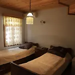 Tom Square Boutique Szálloda 3*