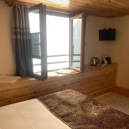 Hotell Tom Square Boutique
