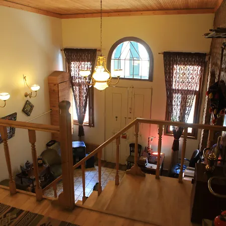 Tom Square Boutique 3*