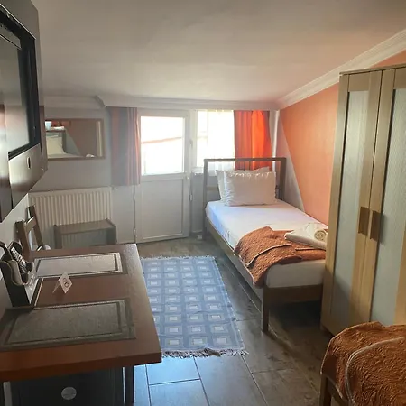 Hotel Tom Square Boutique