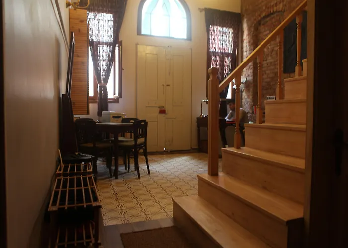 Hotell Tom Square Boutique