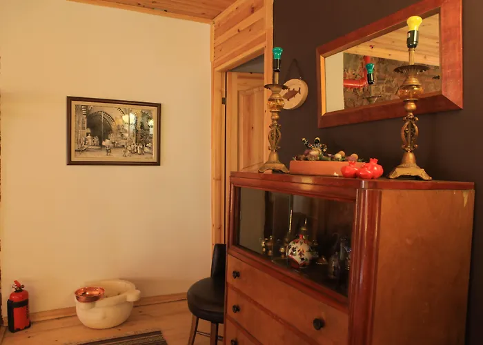 Tom Square Boutique Hotell 3*