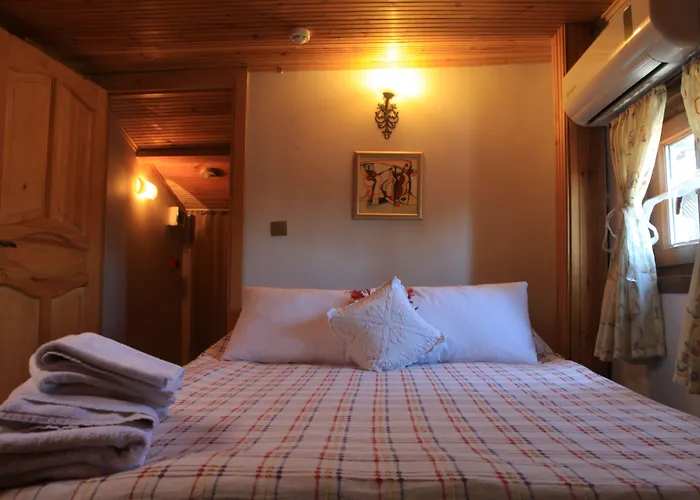 Hotell Tom Square Boutique 3*