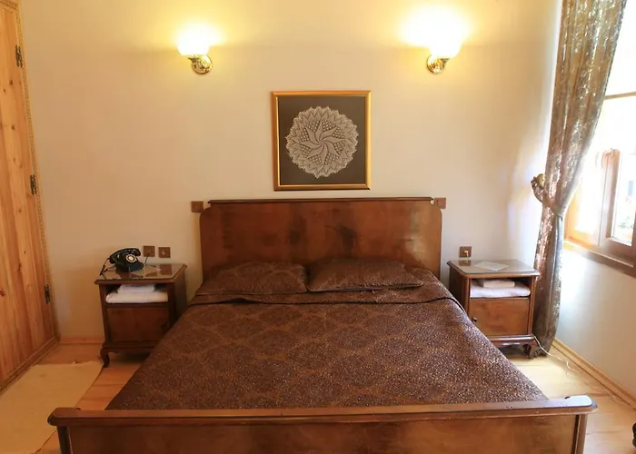 Tom Square Boutique 3*