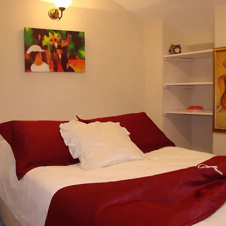 Tom Square Boutique 3*